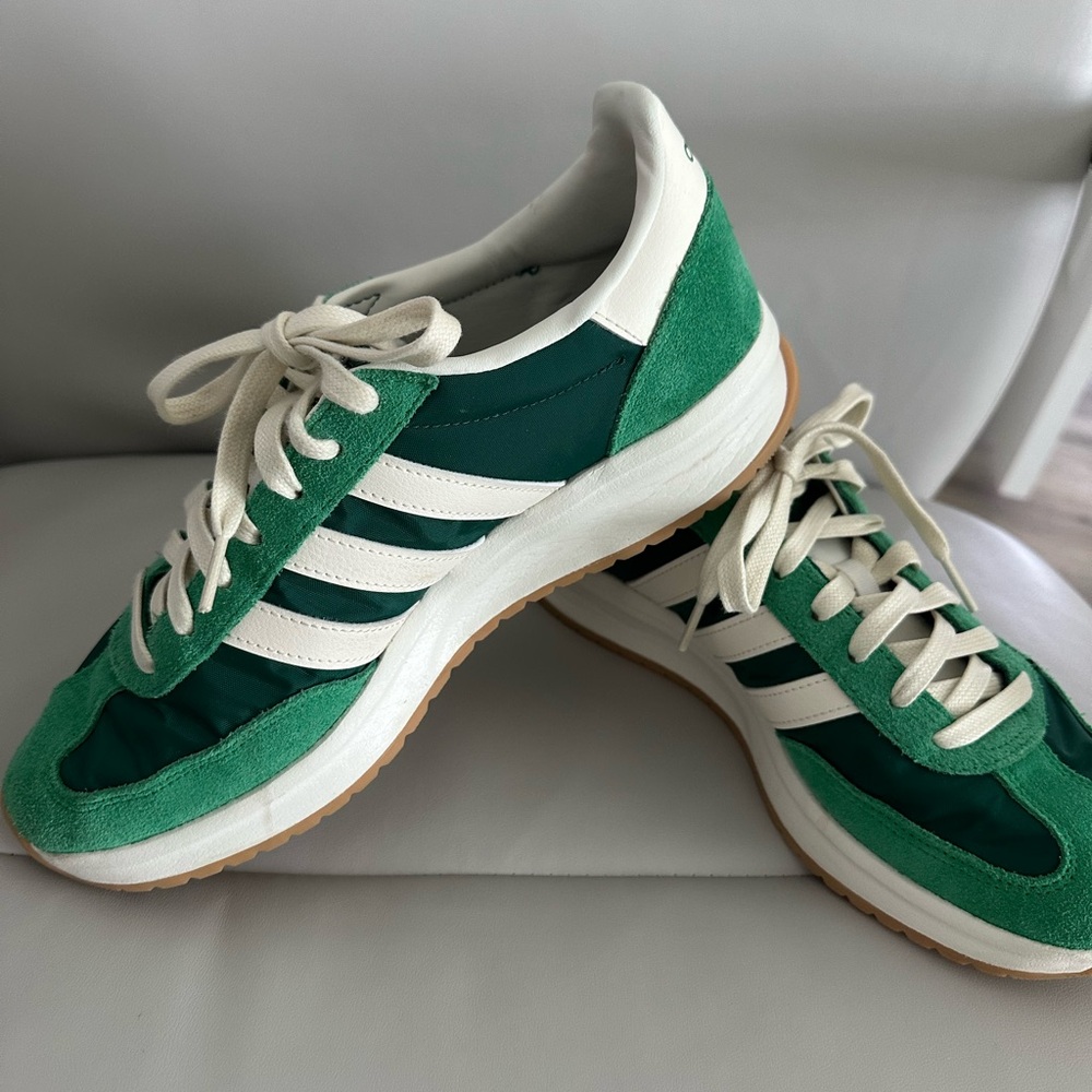 Adidas Green & White Retro Runner Sneakers - Picture 2 of 7